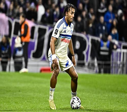 大连前足球,巨星加盟武,汪晋贤能否,半岛体育平台,半岛体育官方网站,半岛体育登录入口,半岛体育app下载